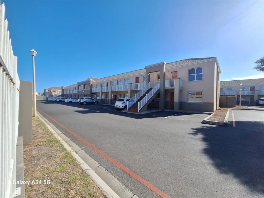 2 Bedroom Property for Sale in Parklands Western Cape